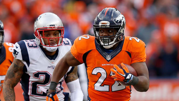 cj-anderson-broncos-dolphins-contract-offer.jpg